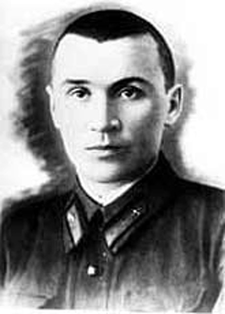 Командир отделения роты связи, Герой Советского Союза - Рылов Валерий Дмитриевич